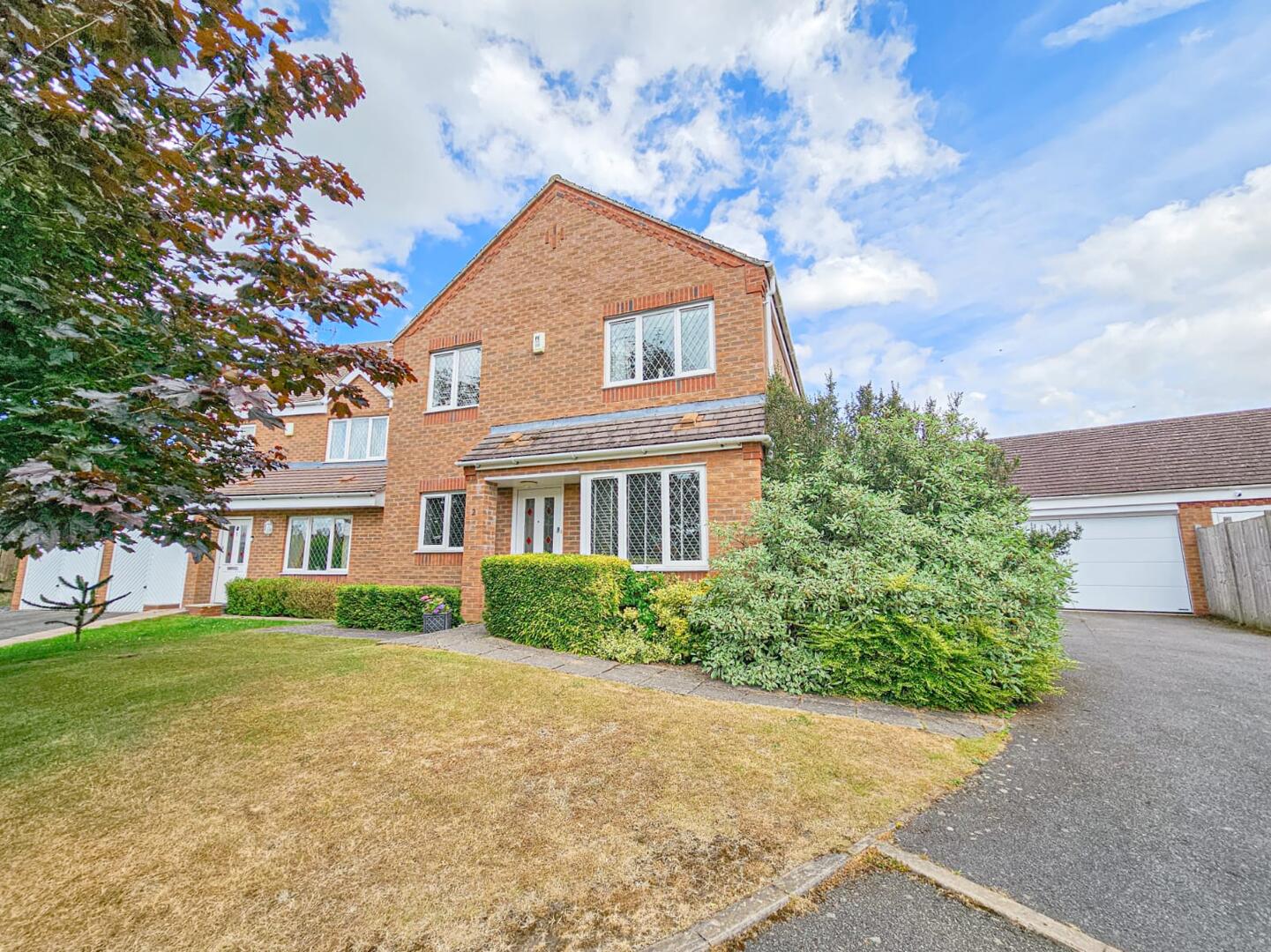 Foxfield Place, Long Lawford